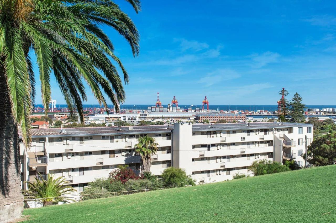 Studio 101 - First Floor Fremantle Studio Apartment מראה חיצוני תמונה
